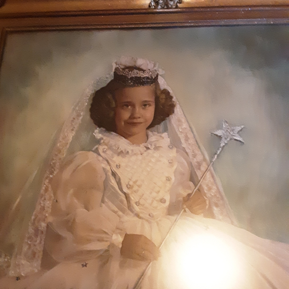 This is painted portrait Christmas/Halloween Girl